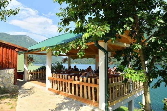 Отели типа «постель и завтрак» B&B Konak Плужине-39